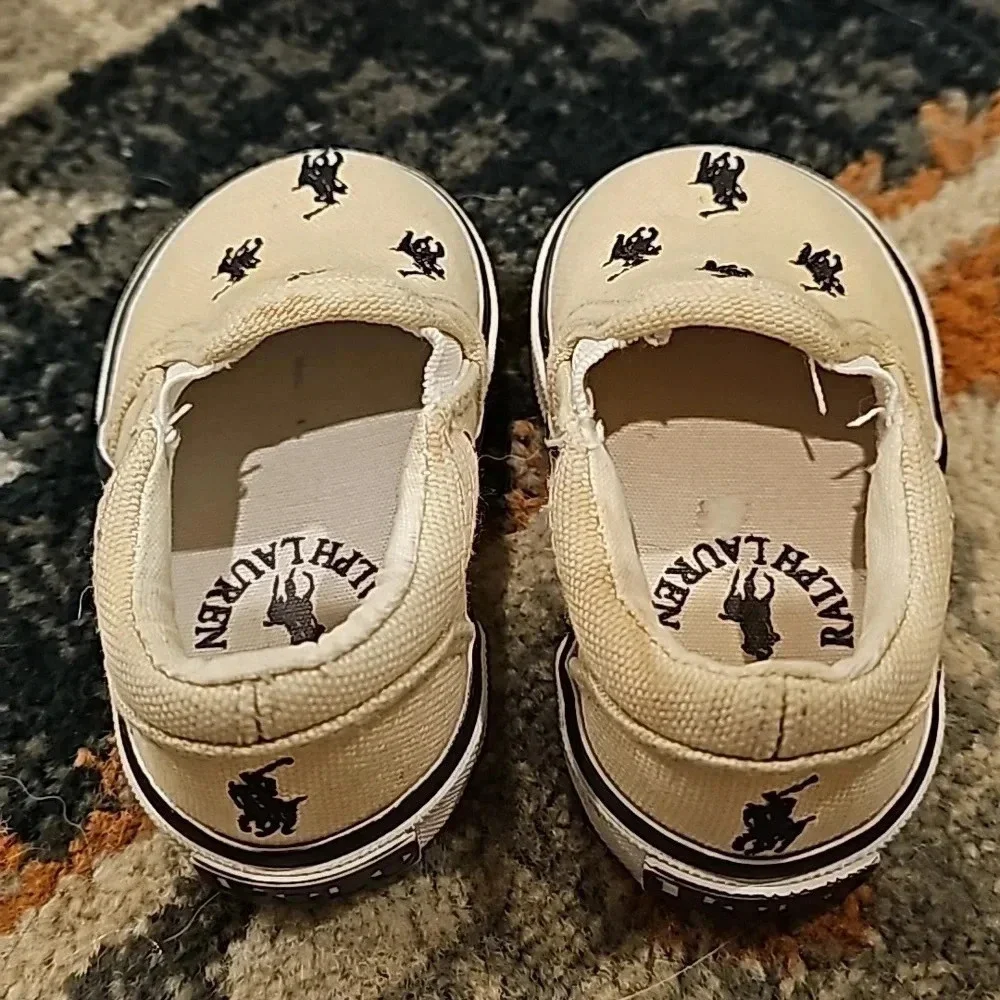 Polo Ralph Lauren questions leave